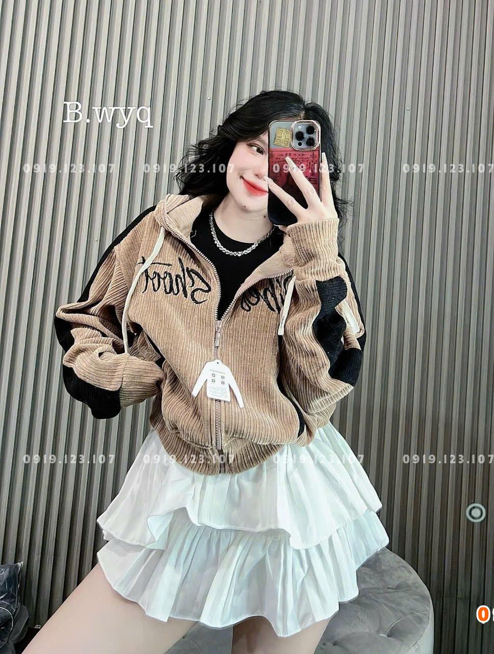 Áo khoác nhung thêu nón túi trong màu y ảnh, vải bao đẹp - SBT759