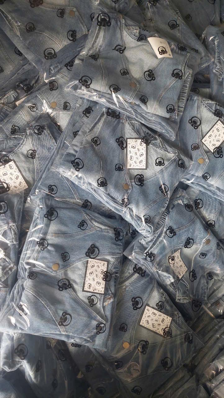 Sỉ Set jean suông cổ V