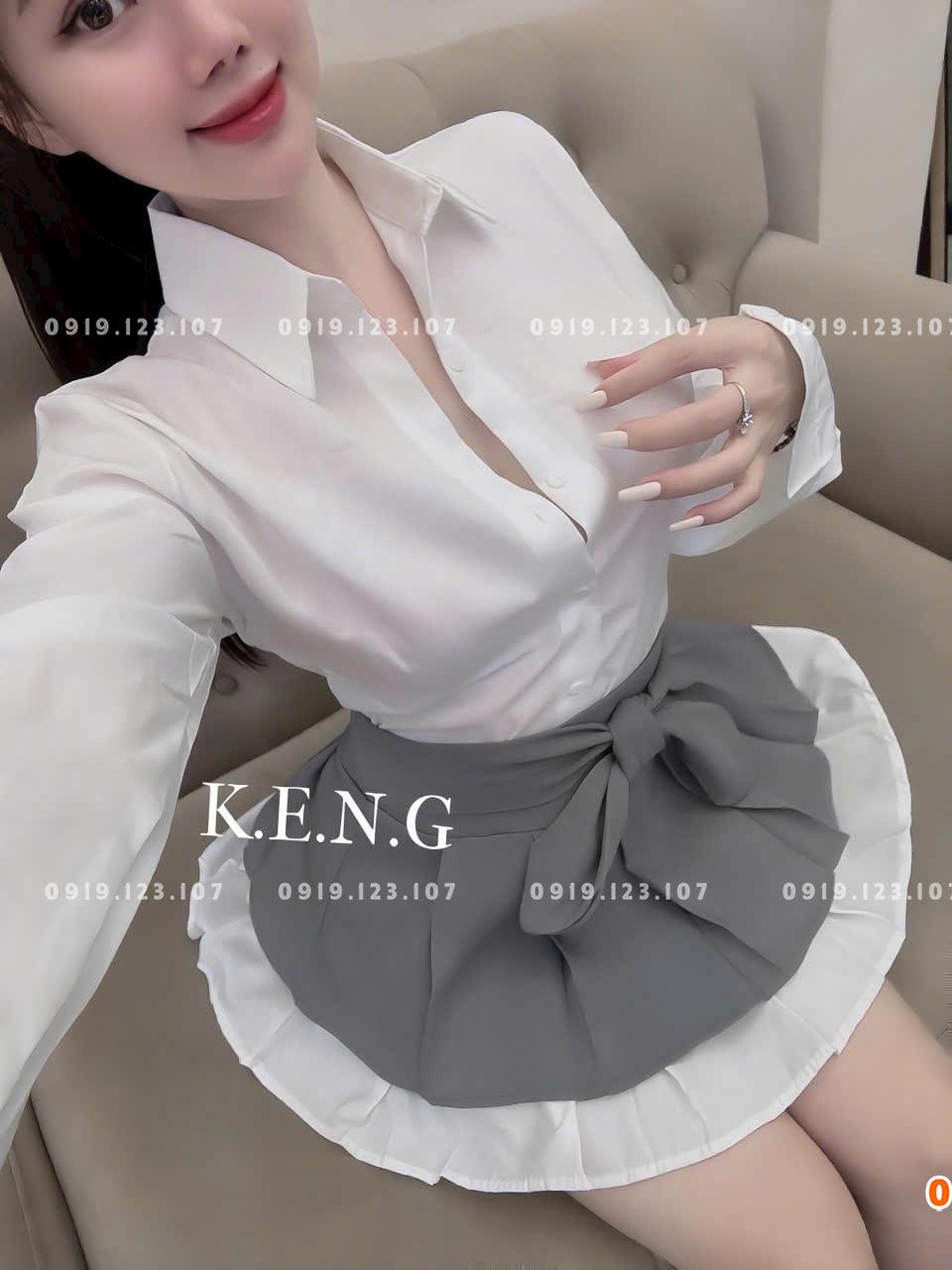 Set sơ mi  tay dài chân váy xếp ly nơ to chuẩn mẫu - SBT760