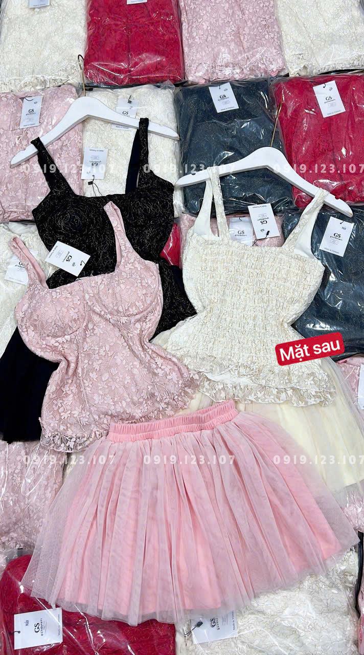 Set tk chất QC có mút ngực bo chun lưng + chân váy nhiều tầng có quần trong - SBT763