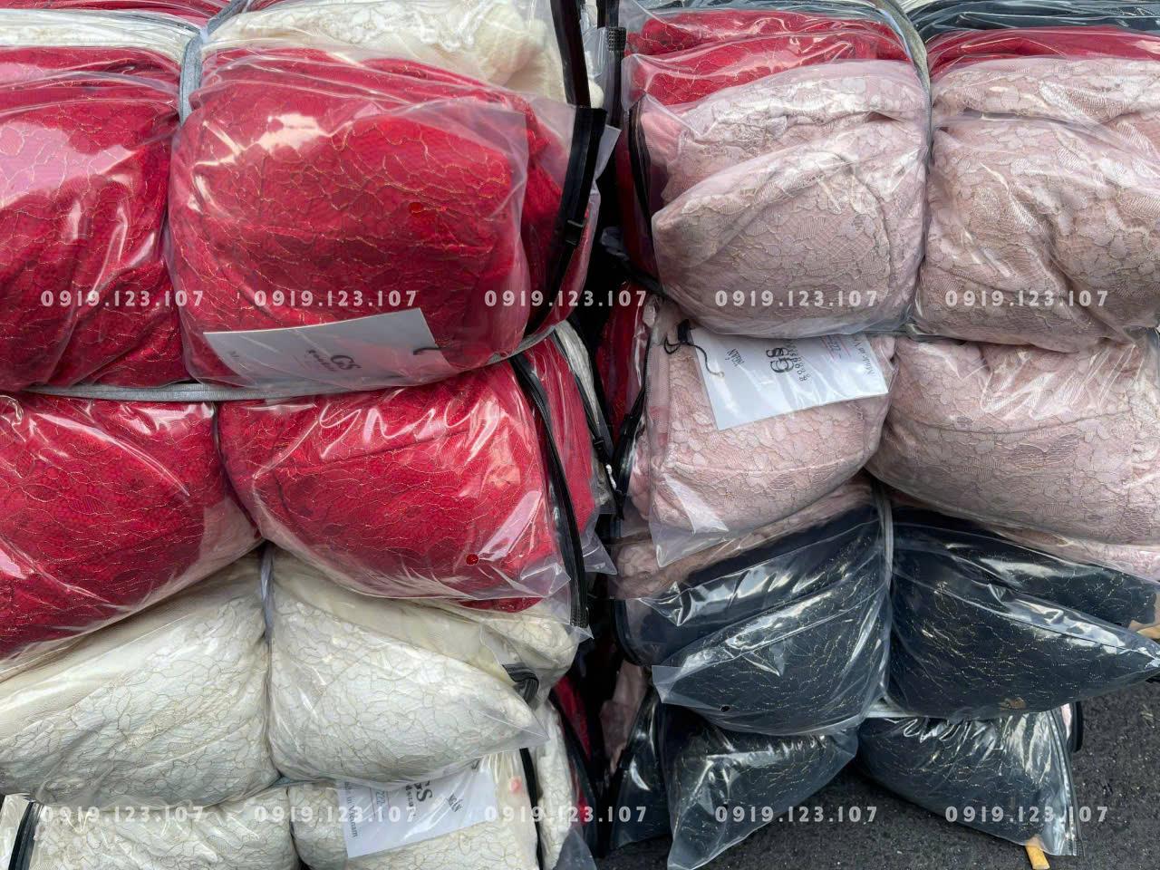 Set tk chất QC có mút ngực bo chun lưng + chân váy nhiều tầng có quần trong - SBT763