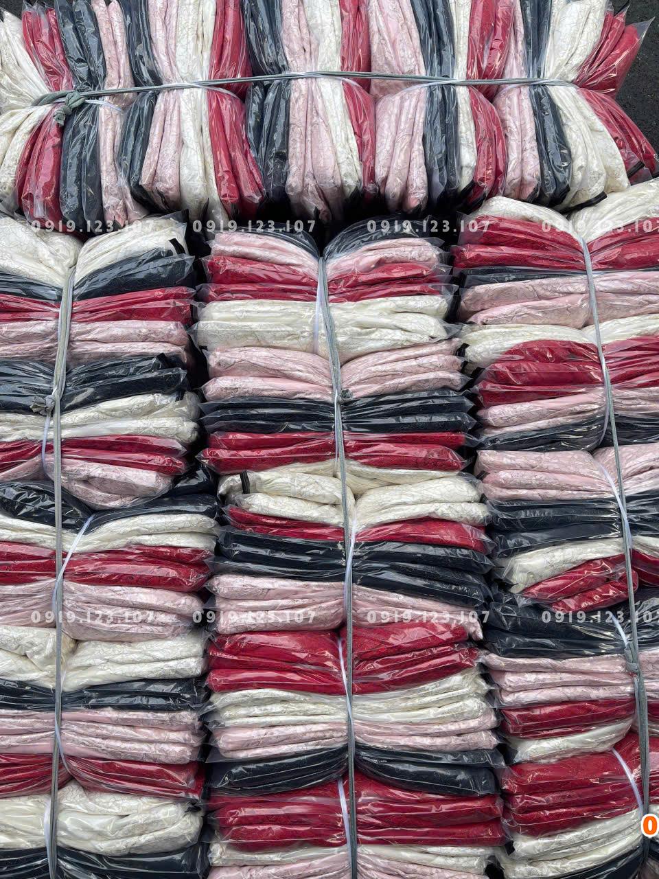 Set tk chất QC có mút ngực bo chun lưng + chân váy nhiều tầng có quần trong - SBT763