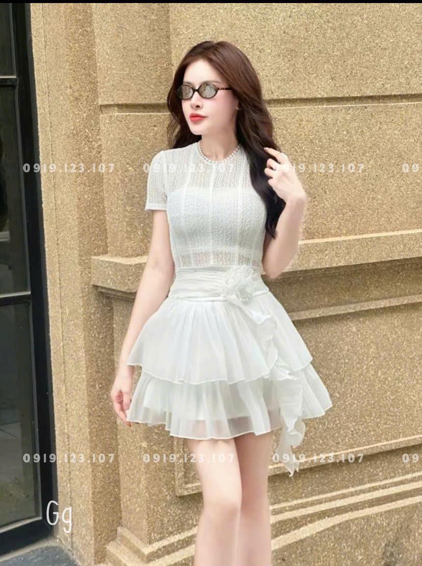 Váy ren 2 màu sỉ 115k tách 5b 120k chất ren đẹp cao cấp - SBT748